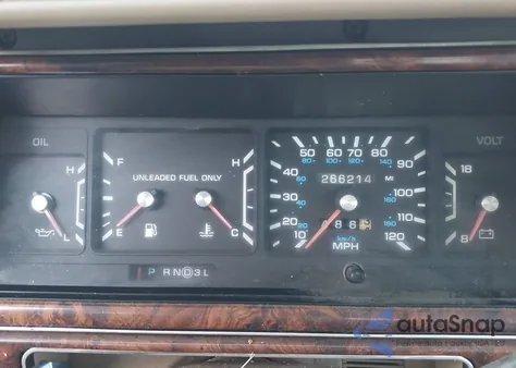 1993 Chrysler New Yorker Fifth Avenue z USA, uszkodzony, nr VIN 1C3XV66R9PD212377